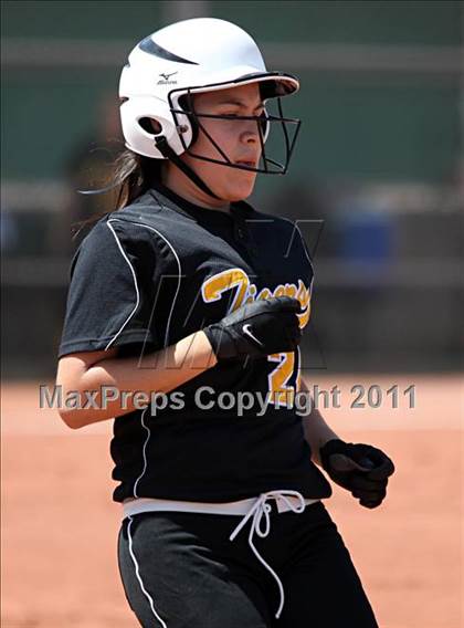 Thumbnail 1 in San Fernando vs. Pahrump Valley (2011 Spring Jamboree) photogallery.