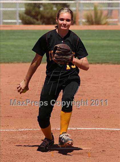 Thumbnail 1 in San Fernando vs. Pahrump Valley (2011 Spring Jamboree) photogallery.