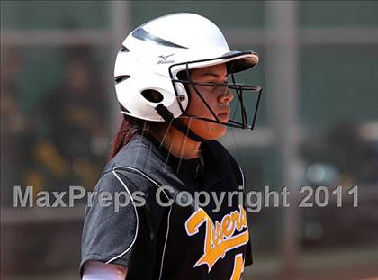 Thumbnail 3 in San Fernando vs. Pahrump Valley (2011 Spring Jamboree) photogallery.