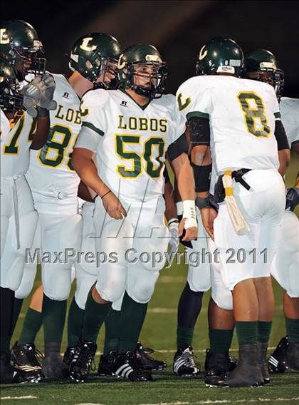 Thumbnail 1 in Longview vs. Belton (5A Region 2 Bi-District Playoffs) photogallery.