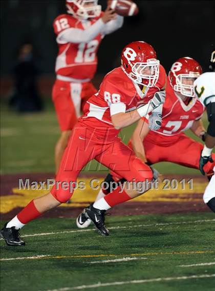 Thumbnail 2 in Longview vs. Belton (5A Region 2 Bi-District Playoffs) photogallery.