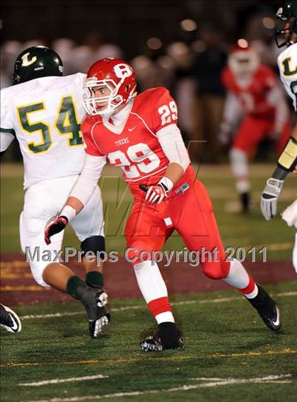 Thumbnail 3 in Longview vs. Belton (5A Region 2 Bi-District Playoffs) photogallery.