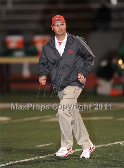 Thumbnail 2 in Longview vs. Belton (5A Region 2 Bi-District Playoffs) photogallery.