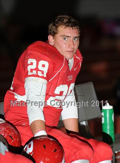 Thumbnail 3 in Longview vs. Belton (5A Region 2 Bi-District Playoffs) photogallery.