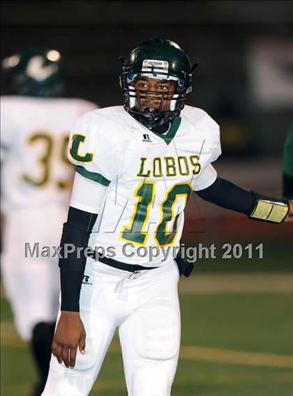 Thumbnail 1 in Longview vs. Belton (5A Region 2 Bi-District Playoffs) photogallery.