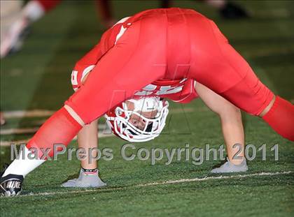 Thumbnail 2 in Longview vs. Belton (5A Region 2 Bi-District Playoffs) photogallery.