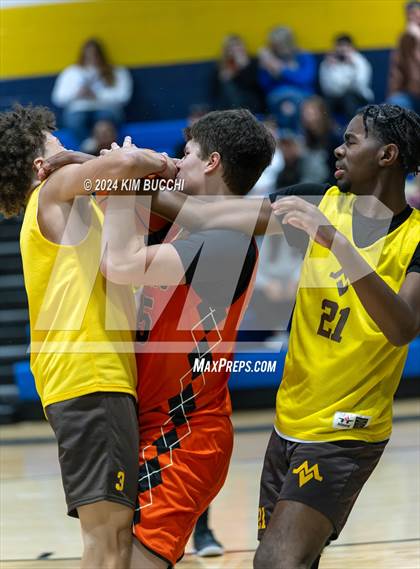 Thumbnail 2 in Summers County vs Mount View (Little General/ C. Adam Toney Showcase) photogallery.