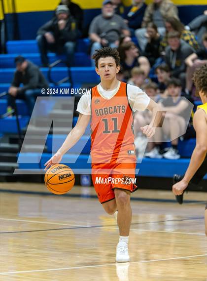 Thumbnail 1 in Summers County vs Mount View (Little General/ C. Adam Toney Showcase) photogallery.