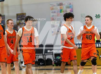 Thumbnail 2 in Summers County vs Mount View (Little General/ C. Adam Toney Showcase) photogallery.