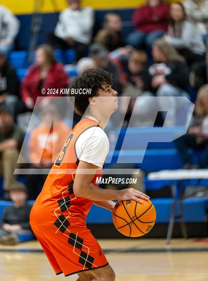 Thumbnail 3 in Summers County vs Mount View (Little General/ C. Adam Toney Showcase) photogallery.