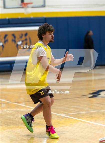 Thumbnail 1 in Summers County vs Mount View (Little General/ C. Adam Toney Showcase) photogallery.