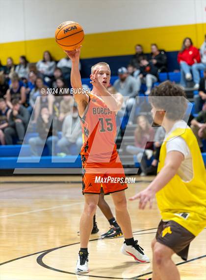 Thumbnail 2 in Summers County vs Mount View (Little General/ C. Adam Toney Showcase) photogallery.