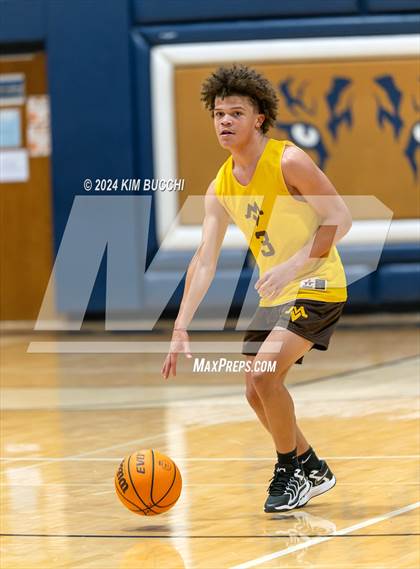Thumbnail 3 in Summers County vs Mount View (Little General/ C. Adam Toney Showcase) photogallery.