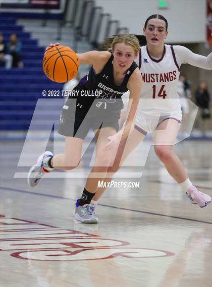 Thumbnail 1 in Riverton @ Herriman photogallery.