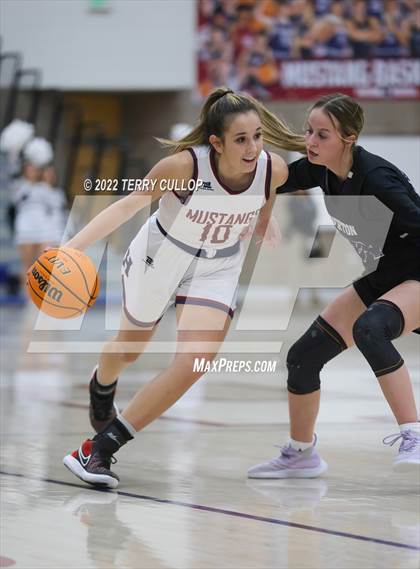 Thumbnail 1 in Riverton @ Herriman photogallery.