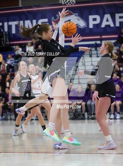 Thumbnail 1 in Riverton @ Herriman photogallery.