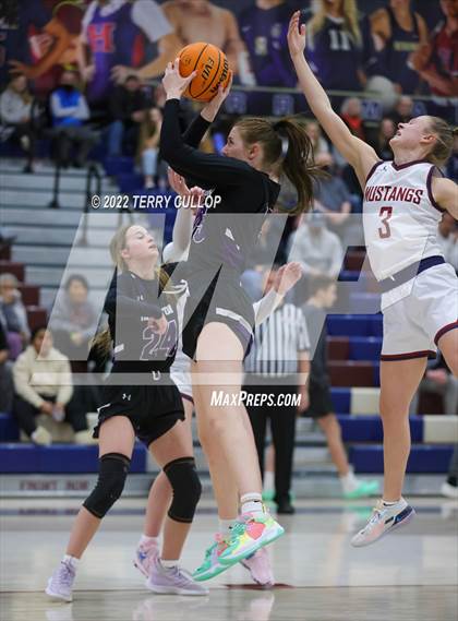 Thumbnail 1 in Riverton @ Herriman photogallery.