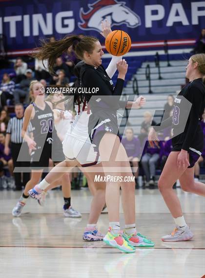 Thumbnail 2 in Riverton @ Herriman photogallery.