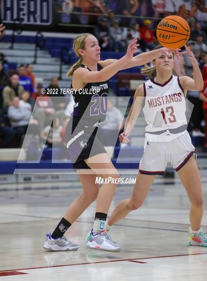Thumbnail 1 in Riverton @ Herriman photogallery.