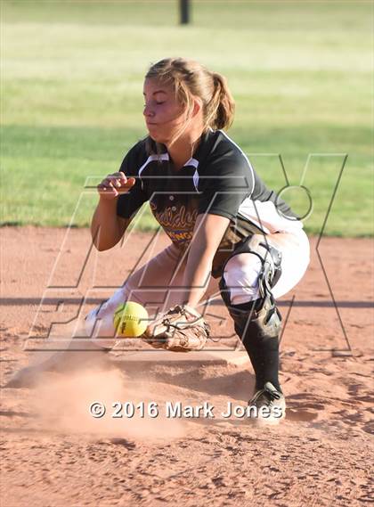 Thumbnail 3 in Kingman @ Glendale photogallery.