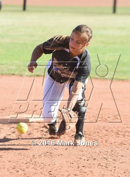 Thumbnail 3 in Kingman @ Glendale photogallery.