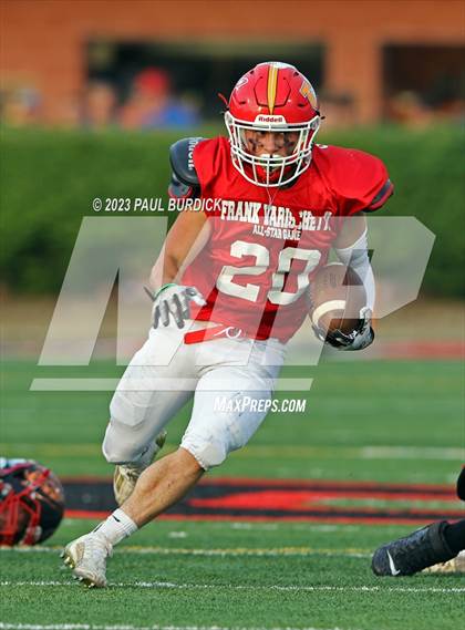 Thumbnail 3 in Frank Varischetti All Star Game photogallery.