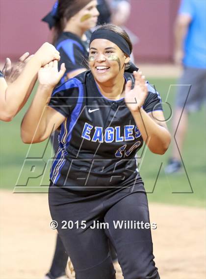Thumbnail 3 in Mountain Ridge vs. O'Connor  (AIA D1 Final) photogallery.