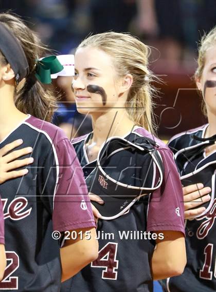 Thumbnail 3 in Mountain Ridge vs. O'Connor  (AIA D1 Final) photogallery.