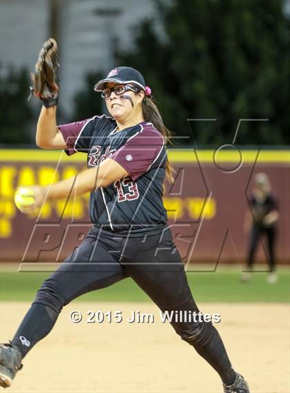 Thumbnail 2 in Mountain Ridge vs. O'Connor  (AIA D1 Final) photogallery.