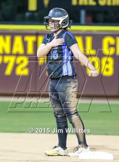 Thumbnail 1 in Mountain Ridge vs. O'Connor  (AIA D1 Final) photogallery.