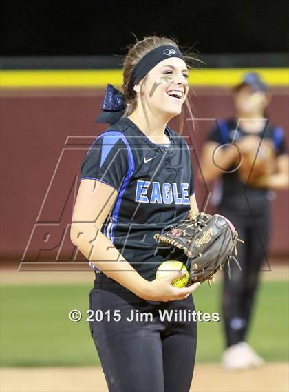 Thumbnail 1 in Mountain Ridge vs. O'Connor  (AIA D1 Final) photogallery.