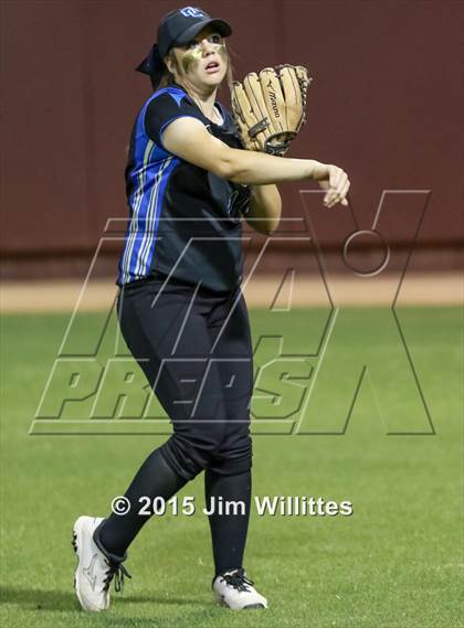 Thumbnail 1 in Mountain Ridge vs. O'Connor  (AIA D1 Final) photogallery.
