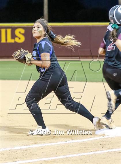 Thumbnail 1 in Mountain Ridge vs. O'Connor  (AIA D1 Final) photogallery.