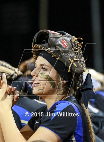 Thumbnail 2 in Mountain Ridge vs. O'Connor  (AIA D1 Final) photogallery.