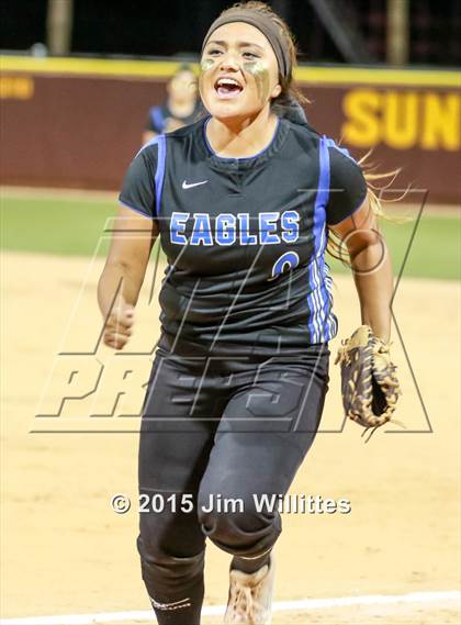 Thumbnail 3 in Mountain Ridge vs. O'Connor  (AIA D1 Final) photogallery.