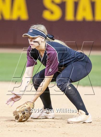 Thumbnail 1 in Mountain Ridge vs. O'Connor  (AIA D1 Final) photogallery.