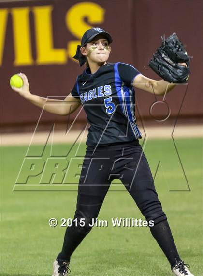 Thumbnail 3 in Mountain Ridge vs. O'Connor  (AIA D1 Final) photogallery.