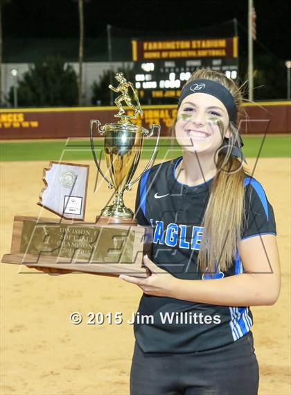 Thumbnail 1 in Mountain Ridge vs. O'Connor  (AIA D1 Final) photogallery.