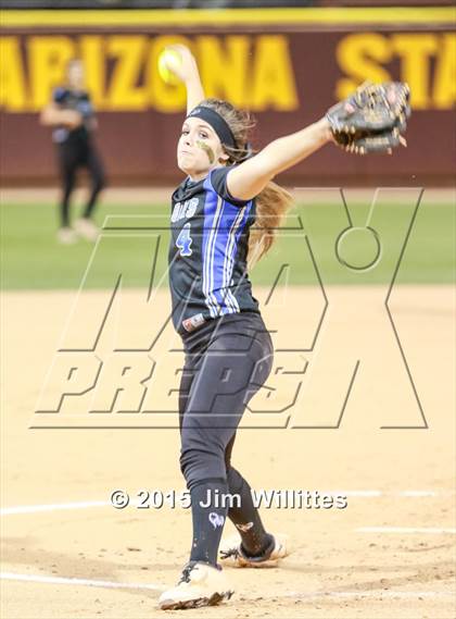 Thumbnail 2 in Mountain Ridge vs. O'Connor  (AIA D1 Final) photogallery.