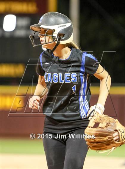 Thumbnail 1 in Mountain Ridge vs. O'Connor  (AIA D1 Final) photogallery.