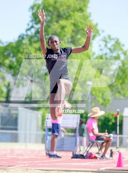 Thumbnail 1 in CIF SJS Masters - Saturday (all events) photogallery.