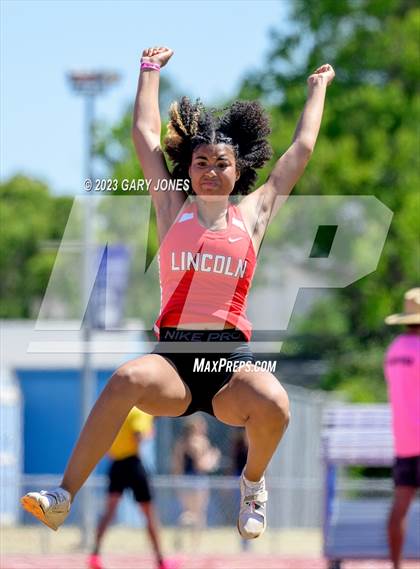 Thumbnail 2 in CIF SJS Masters - Saturday (all events) photogallery.