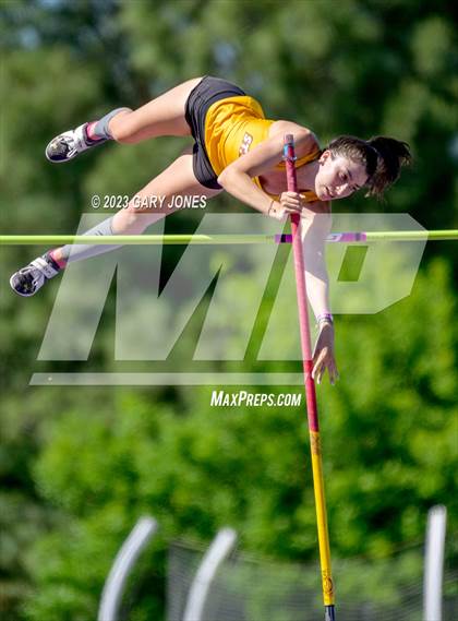Thumbnail 2 in CIF SJS Masters - Saturday (all events) photogallery.