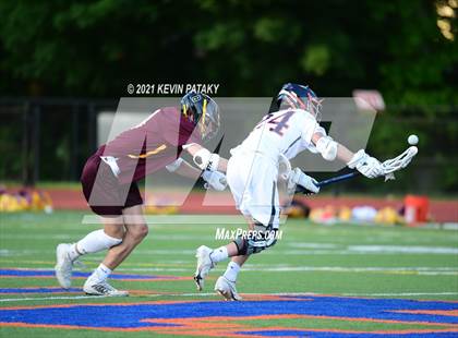 Thumbnail 2 in Sheehan @ Lyman Hall (SCC D2 Semifinal) photogallery.