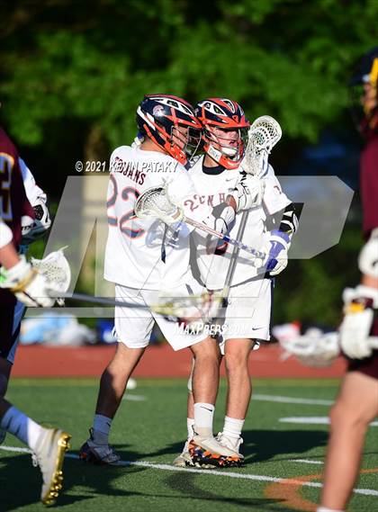 Thumbnail 1 in Sheehan @ Lyman Hall (SCC D2 Semifinal) photogallery.