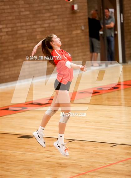 Thumbnail 1 in Desert Ridge @ Corona del Sol photogallery.