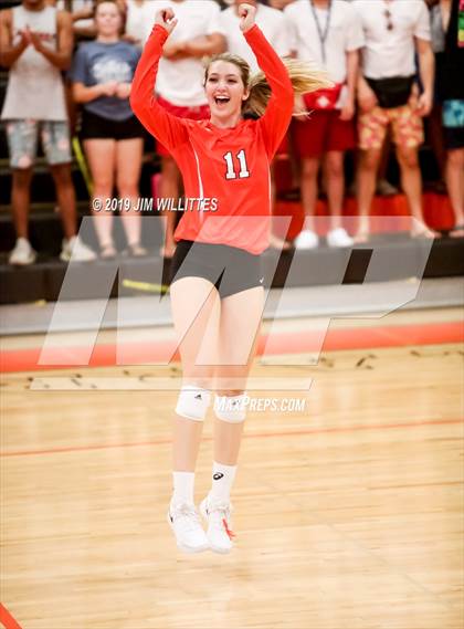 Thumbnail 1 in Desert Ridge @ Corona del Sol photogallery.