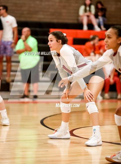 Thumbnail 1 in Desert Ridge @ Corona del Sol photogallery.