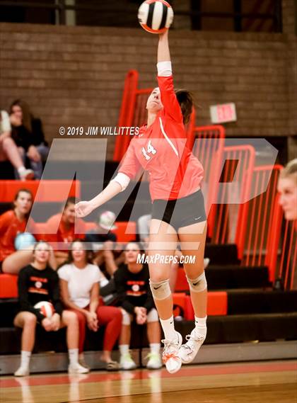 Thumbnail 1 in Desert Ridge @ Corona del Sol photogallery.