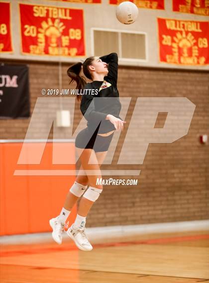 Thumbnail 1 in Desert Ridge @ Corona del Sol photogallery.